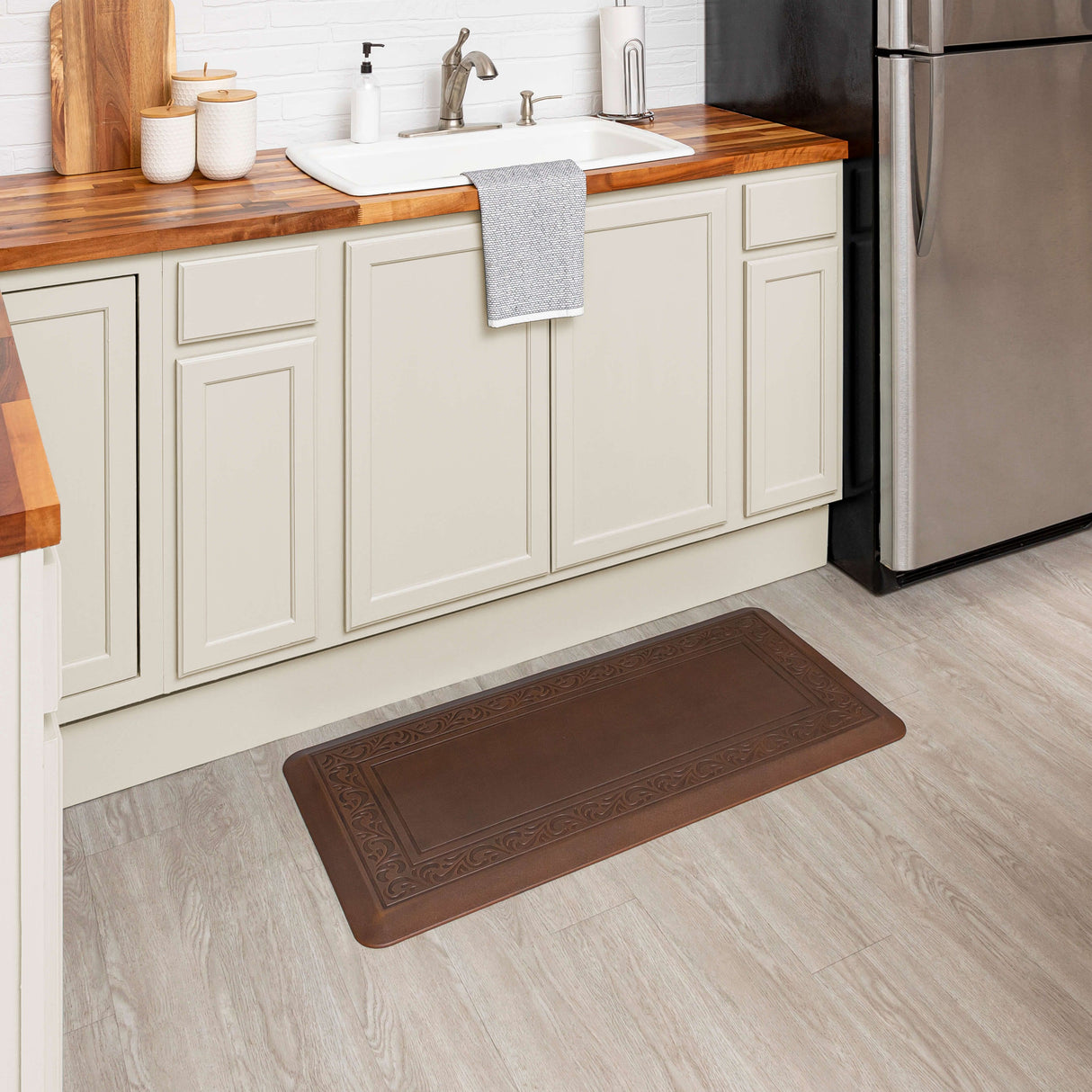 Mohawk Home Atrium Scroll Kitchen Mat