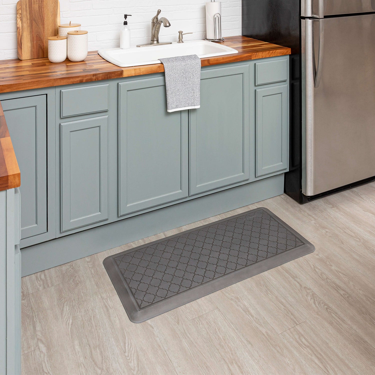 Mohawk Home Lattice Kitchen Mat